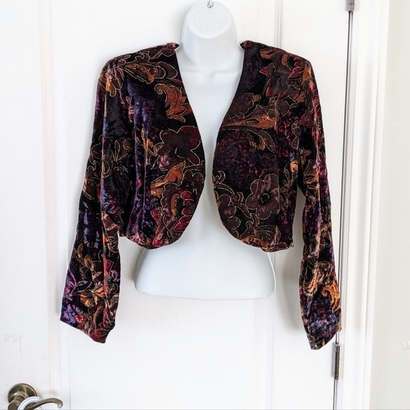 VINTAGE 80s Velour floral textured Cropped Jacket Black burgundy size Small @E - Picture 8 of 8